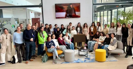 El Patronat Politècnica i Louis Vuitton organitzen una jornada per fomentar les vocacions en enginyeria entre l’alumnat femení